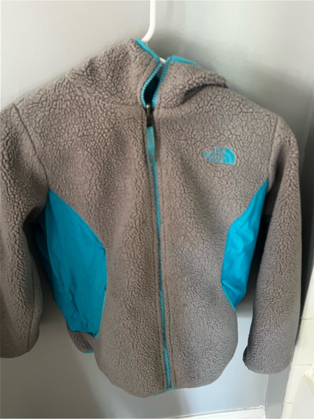 The North Face Kids Gray & Teal Hooded Sherpa reversible Jacket